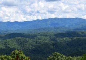 smoky-mountains-g3c6e326f1_1280